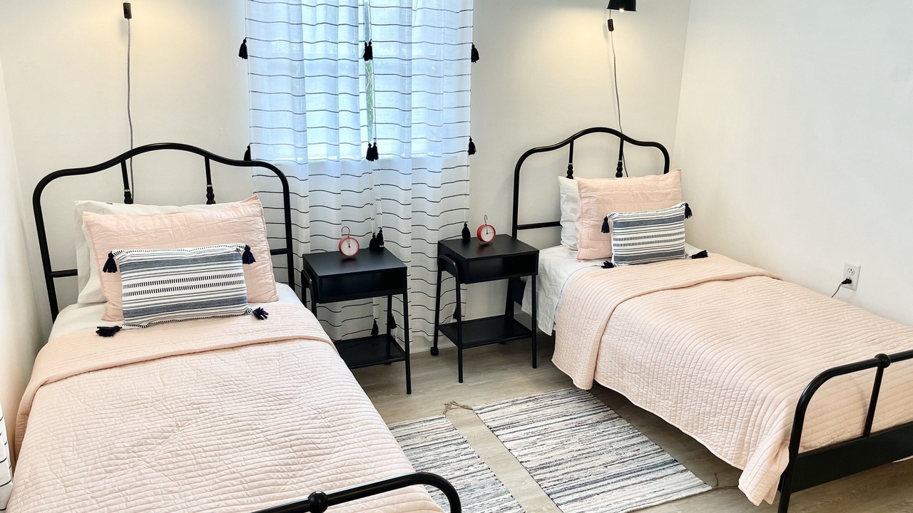 Photo of Bedroom in Naples Park