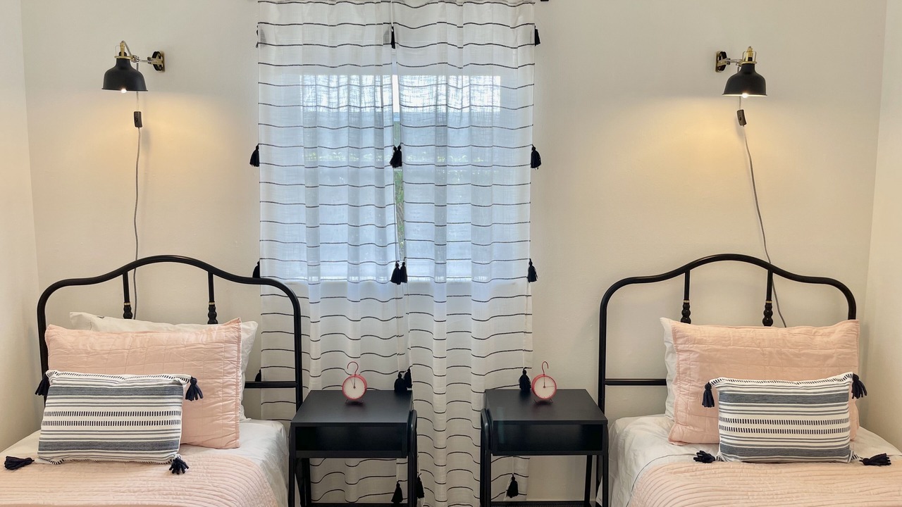 Photo of Bedroom in Naples Park