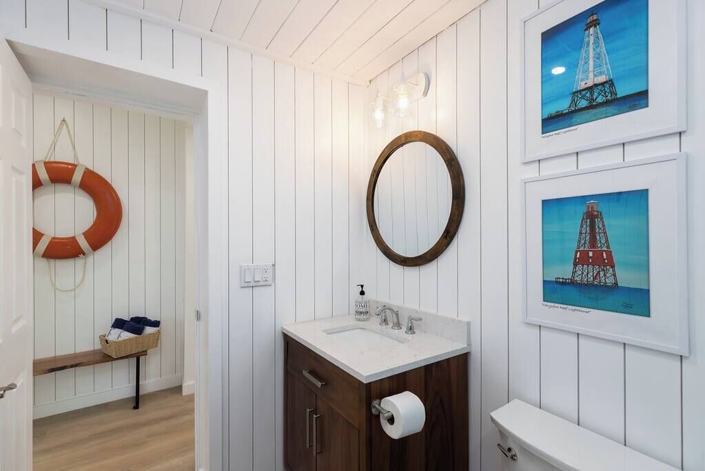 Photo of Bathroom in Islamorada