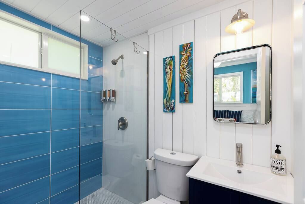 Photo of Bathroom in Islamorada