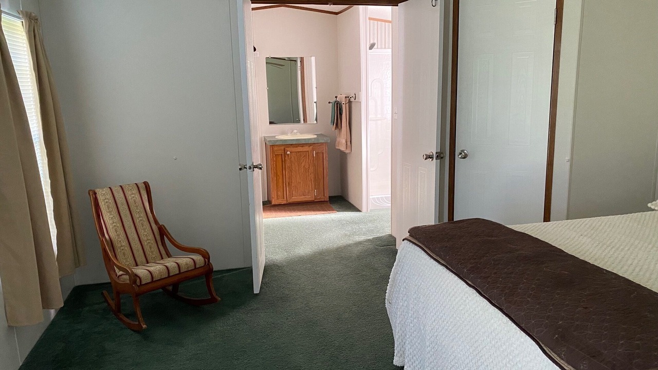 Photo of Bedroom in Lakeport