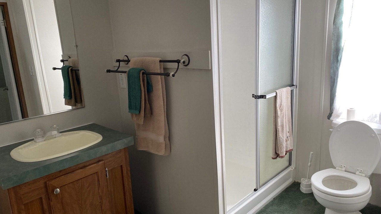 Photo of Bathroom in Lakeport