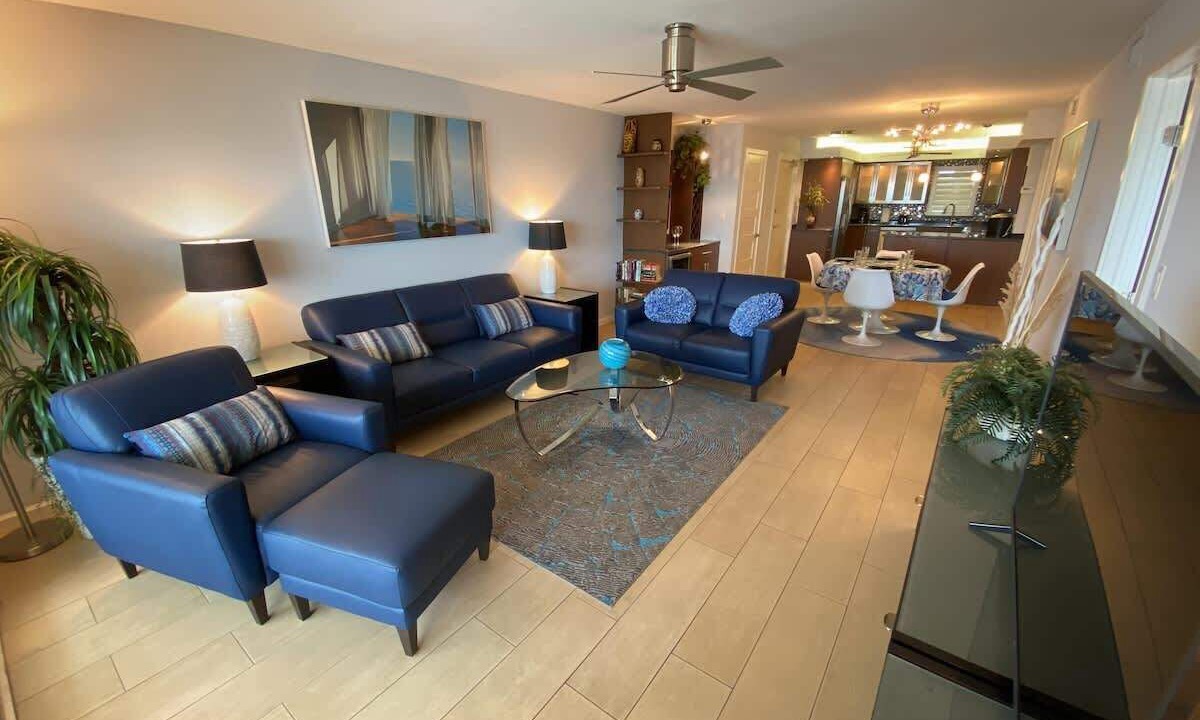 Photo of Livingroom in Fort Myers Beach