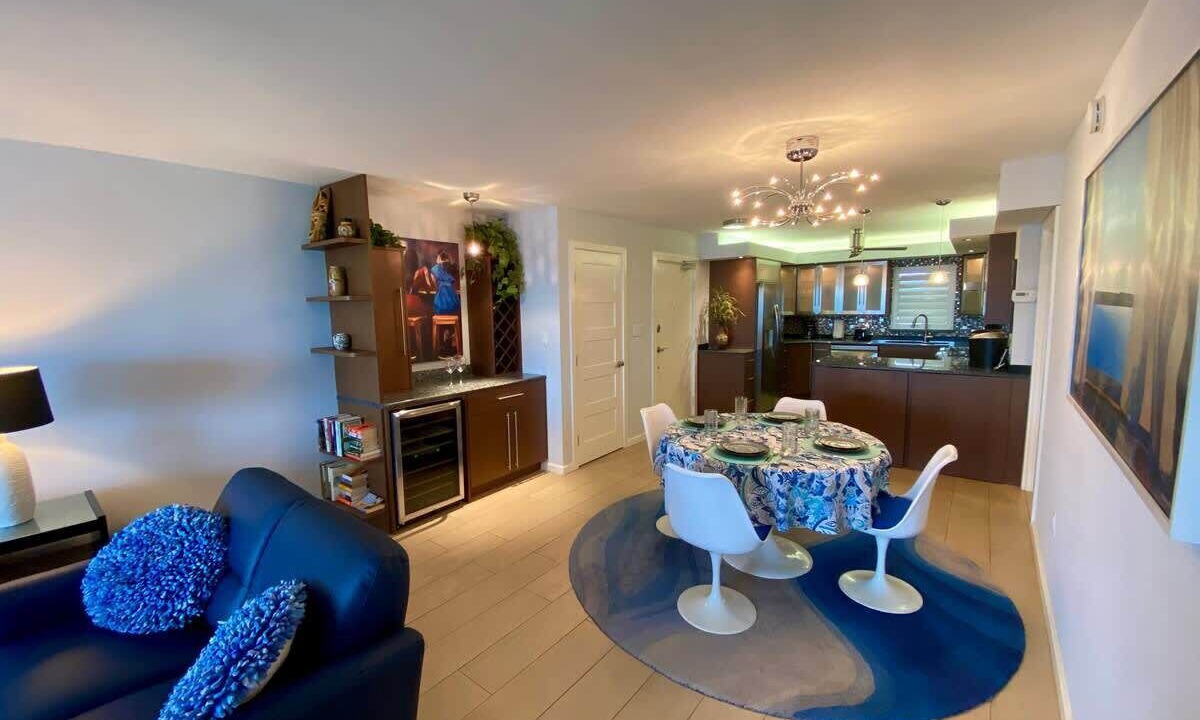 Photo of Livingroom in Fort Myers Beach