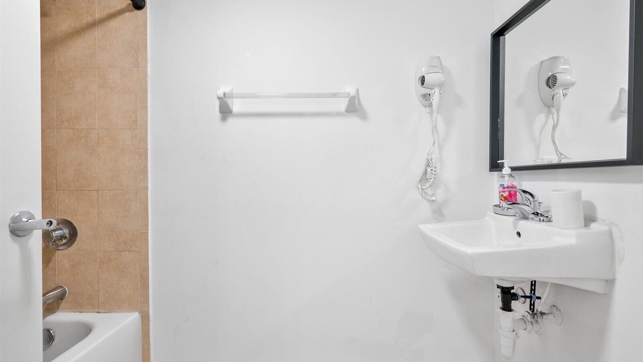 Photo of Bathroom in Flagami