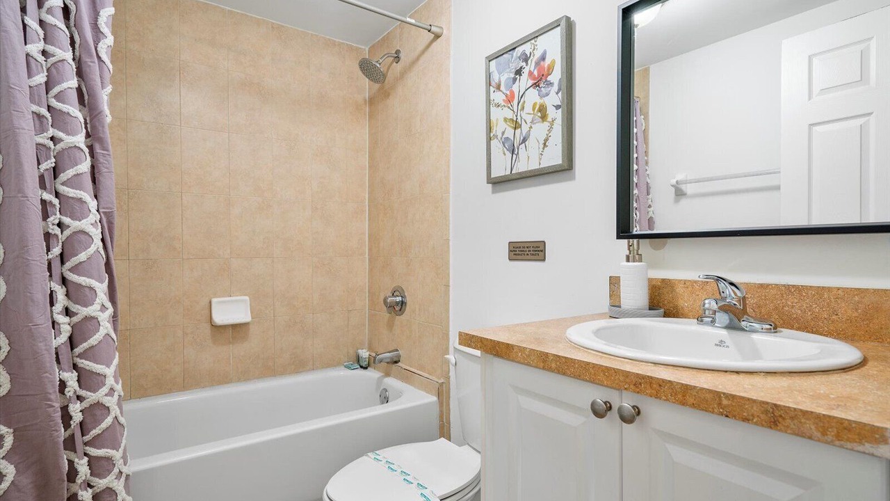Photo of Bathroom in Flagami