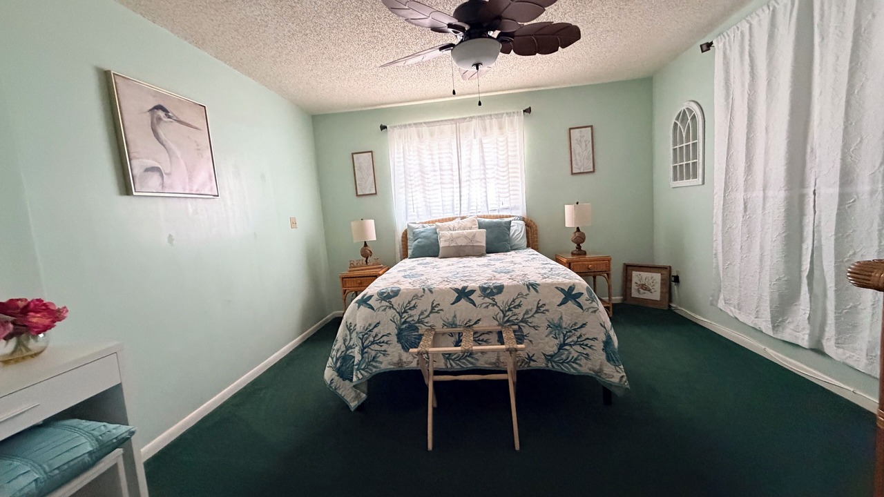 Photo of Bedroom in Taylor Creek