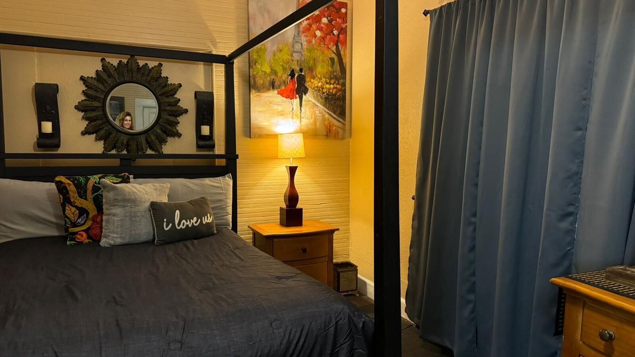 Photo of Bedroom in Ybor City