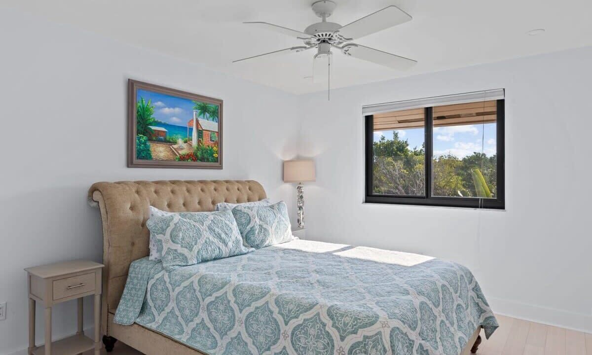 Photo of Bedroom in The Dunes