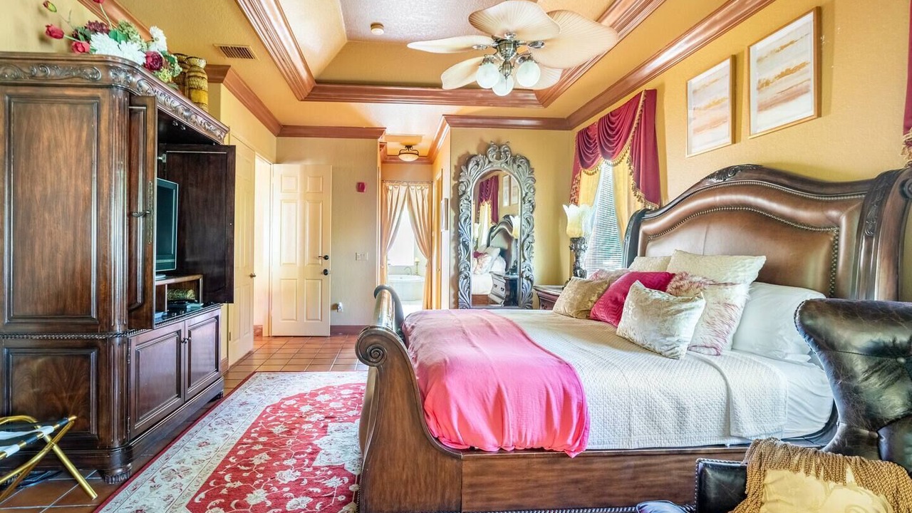Photo of Bedroom in Hunt Club