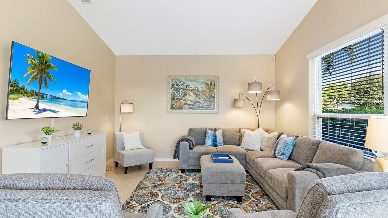Photo of Bedroom in Caloosahatchee