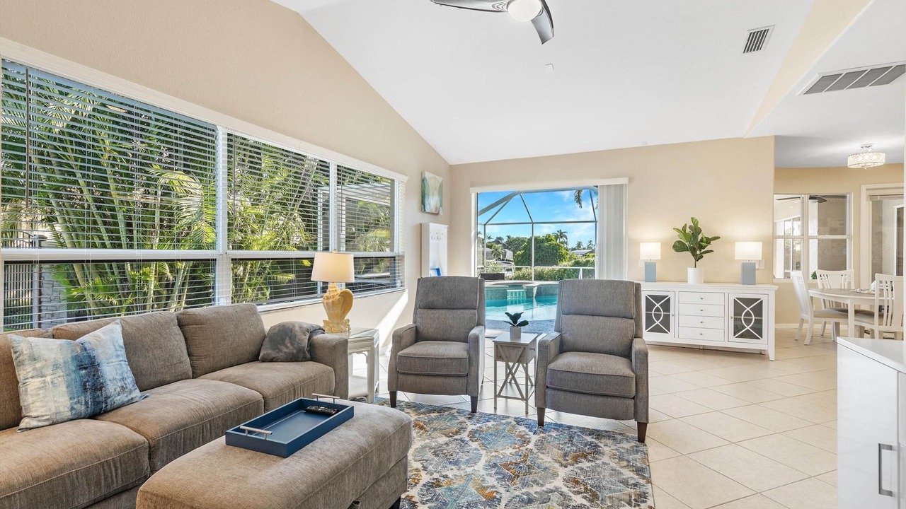 Photo of Bedroom in Caloosahatchee