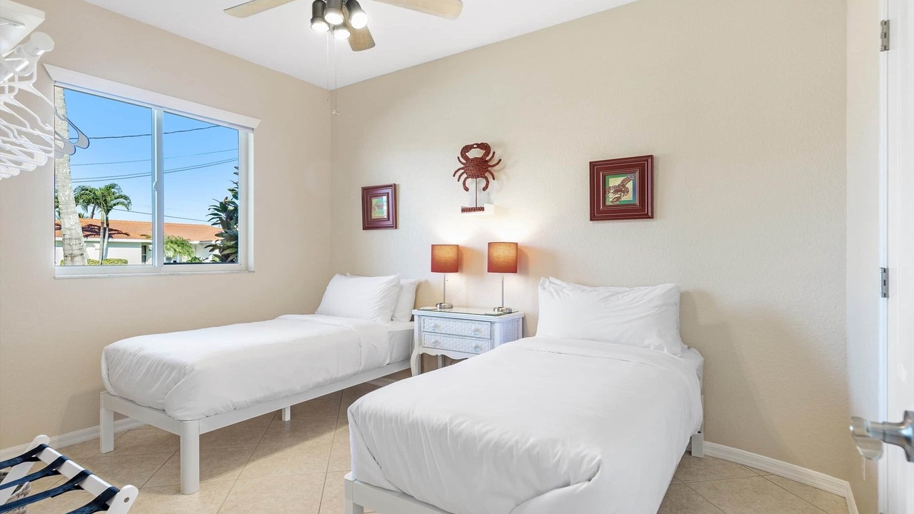 Photo of Bedroom in Caloosahatchee