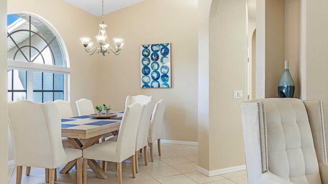 Photo of Livingroom in Caloosahatchee