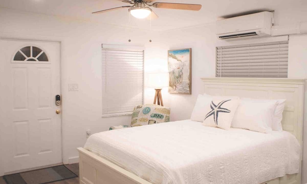 Photo of Bedroom in Safety Harbor