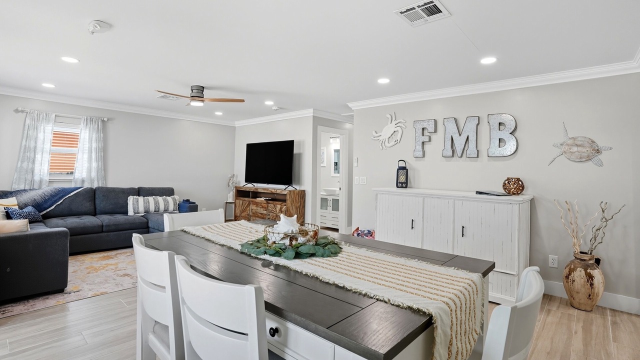 Photo of Livingroom in Hills T P