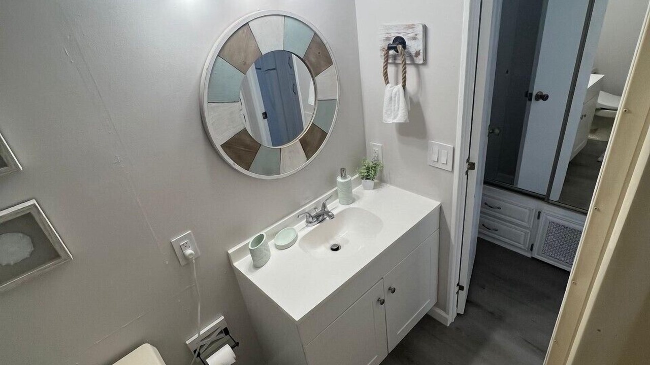 Photo of Bathroom in Hutchinson Island South