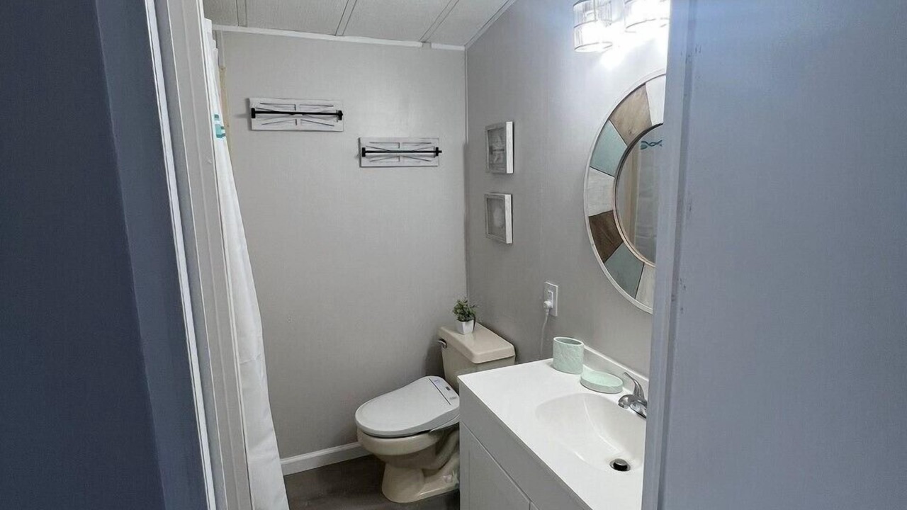 Photo of Bathroom in Hutchinson Island South