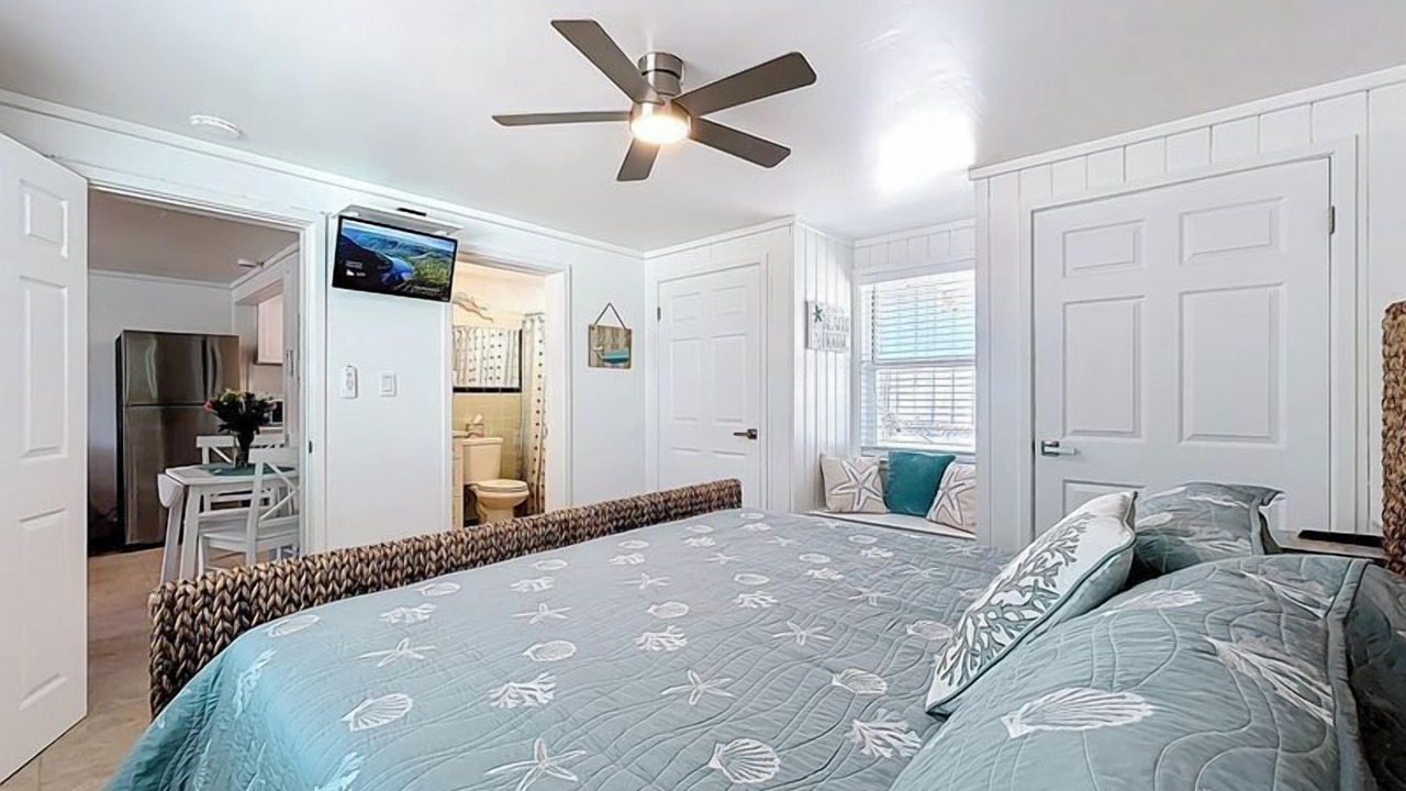 Photo of Bedroom in Englewood