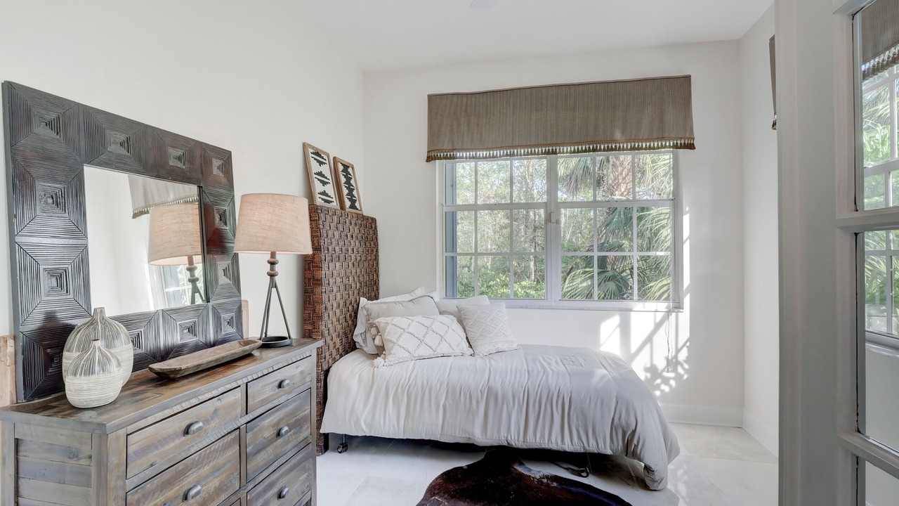 Photo of Bedroom in North Naples