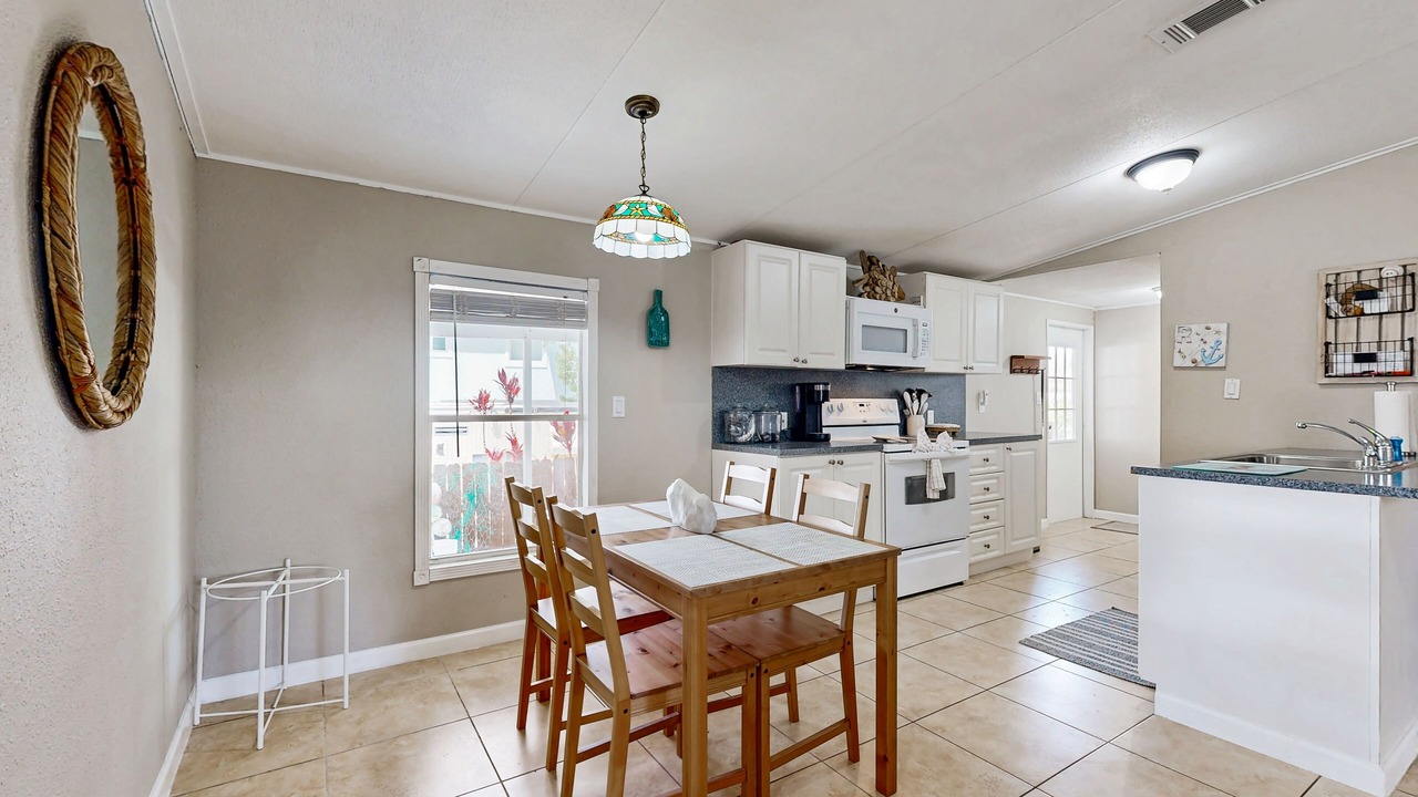 Photo of Kitchen in Key Largo Village