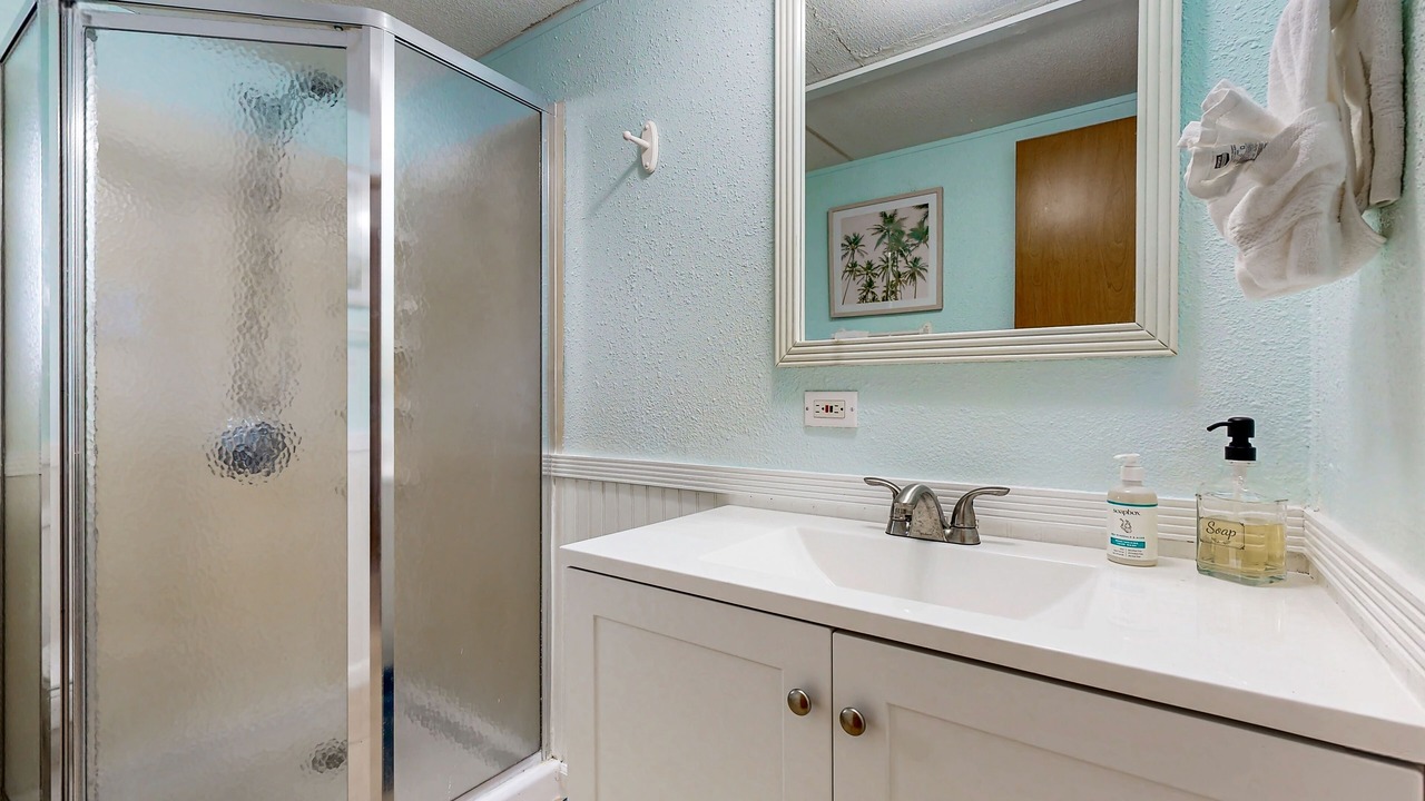 Photo of Bathroom in Key Largo Village