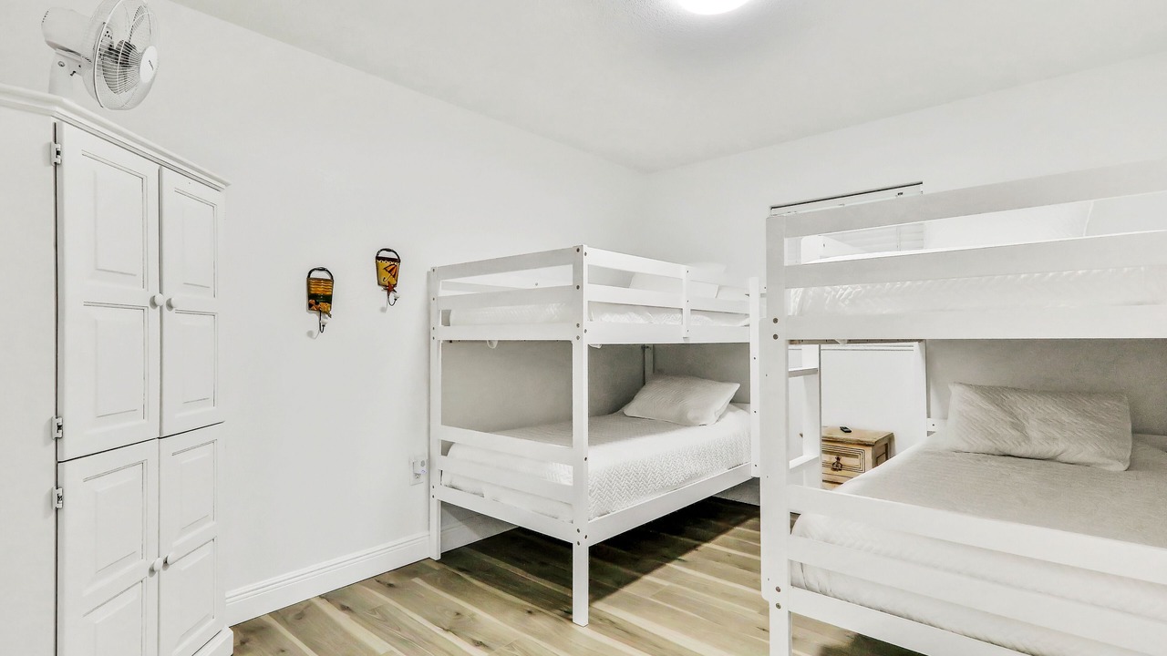 Photo of Bedroom in Sebring
