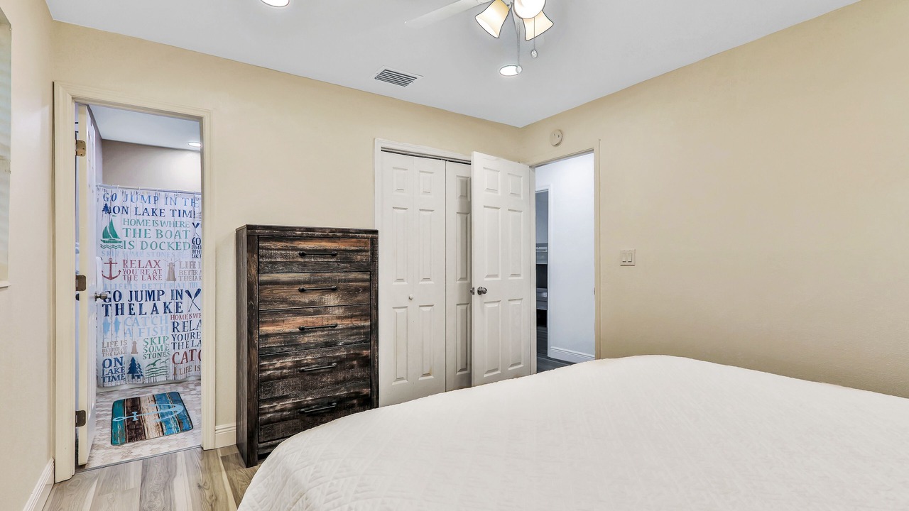 Photo of Bedroom in Sebring