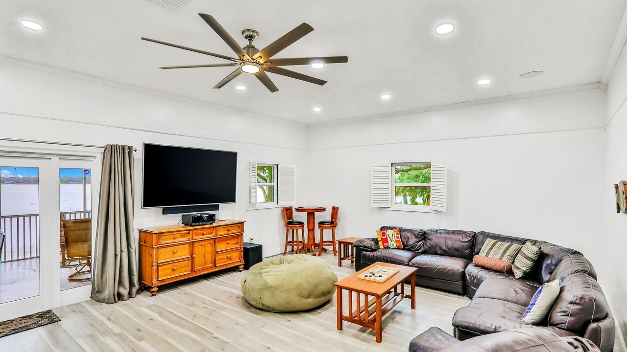 Photo of Livingroom in Sebring