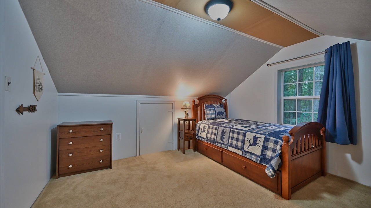 Photo of Bedroom in Jim Thorpe