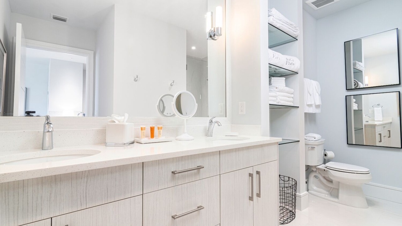 Photo of Bathroom in Old Naples