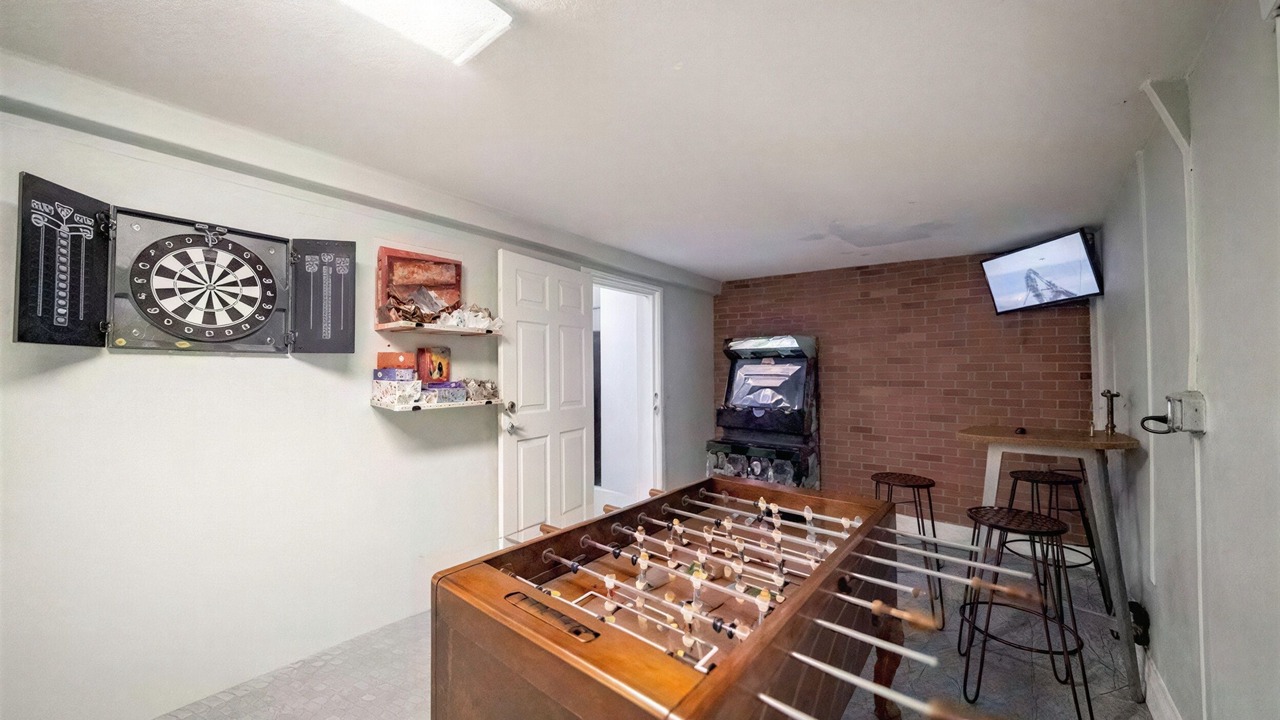 Photo of Bedroom in Crescent Beach
