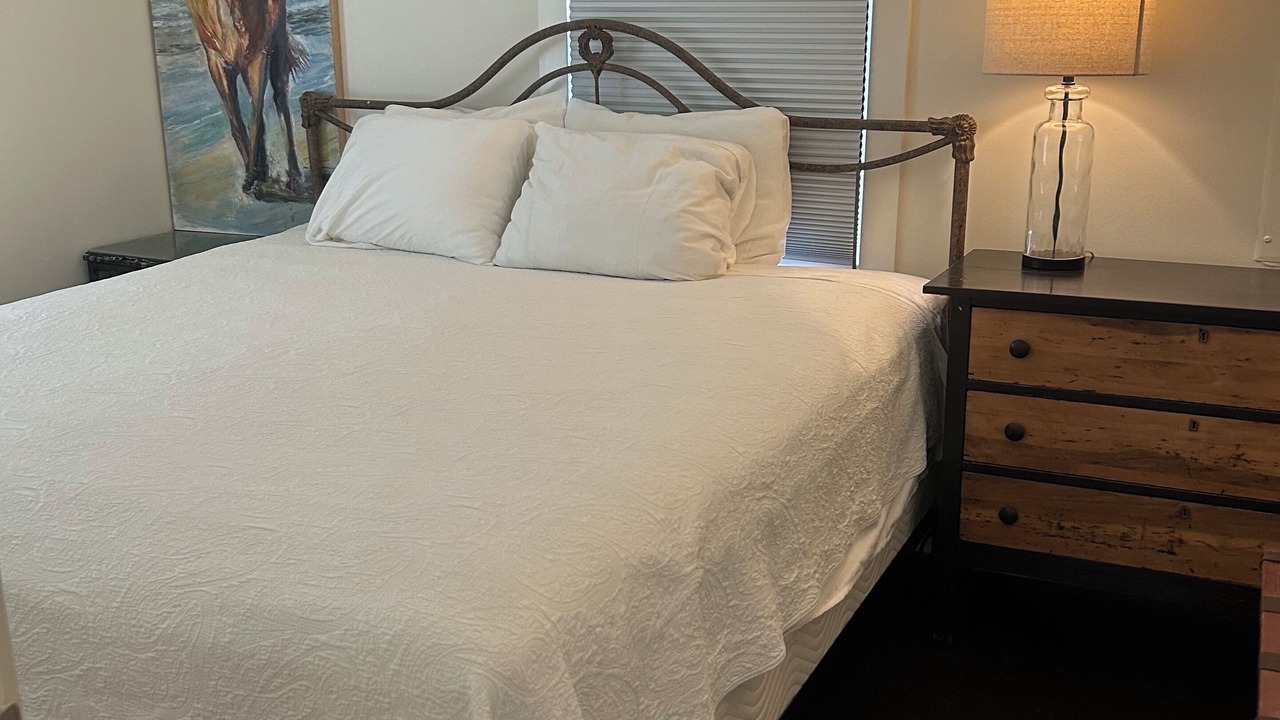 Photo of Bedroom in Historic District
