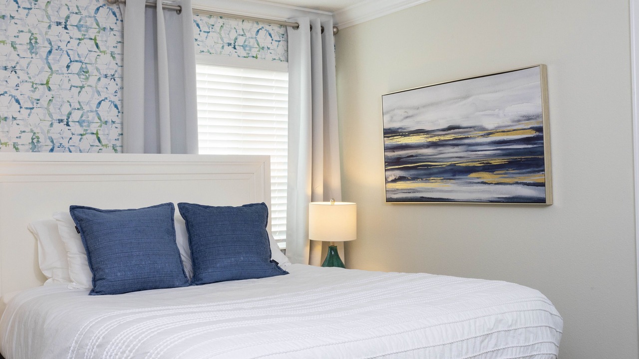 Photo of Bedroom in Davenport