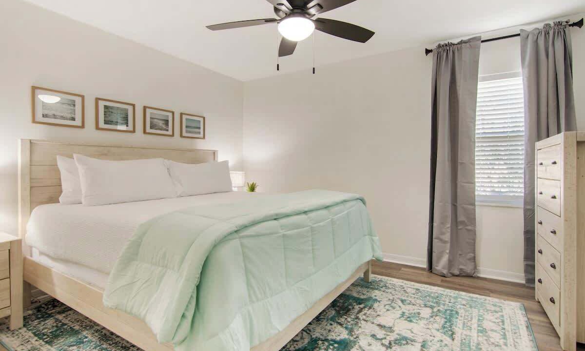 Photo of Bedroom in Sebastian Highlands