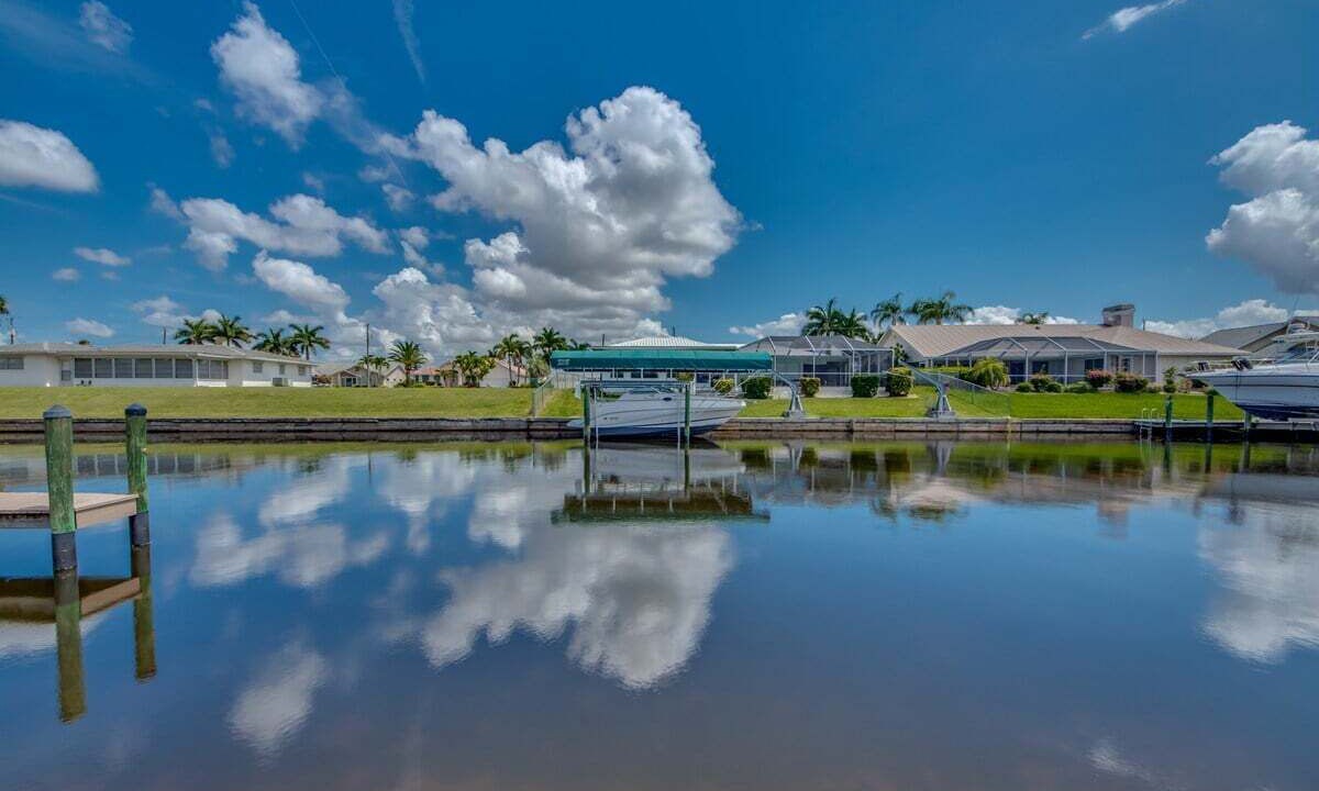 Photo of Others in Caloosahatchee