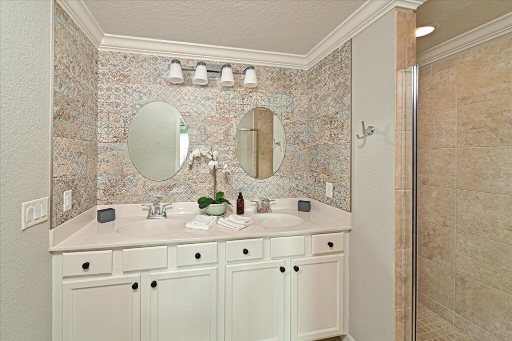 Photo of Bathroom in Bradenton
