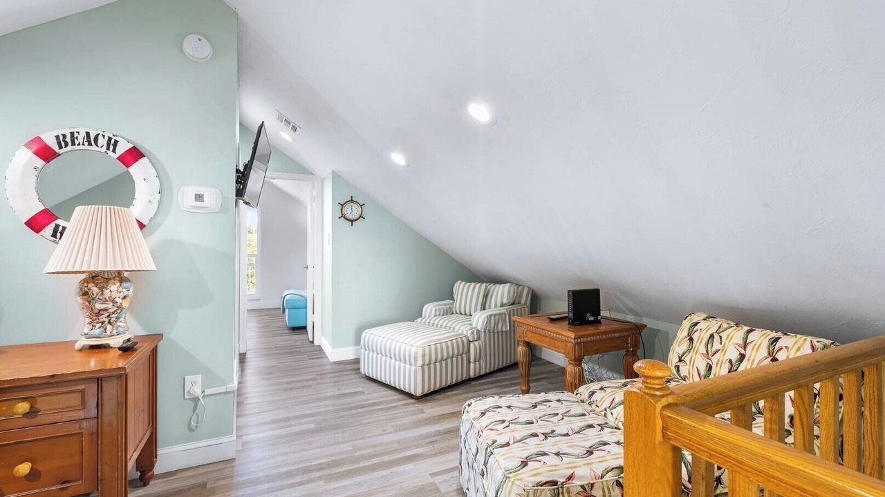Photo of Livingroom in Marathon