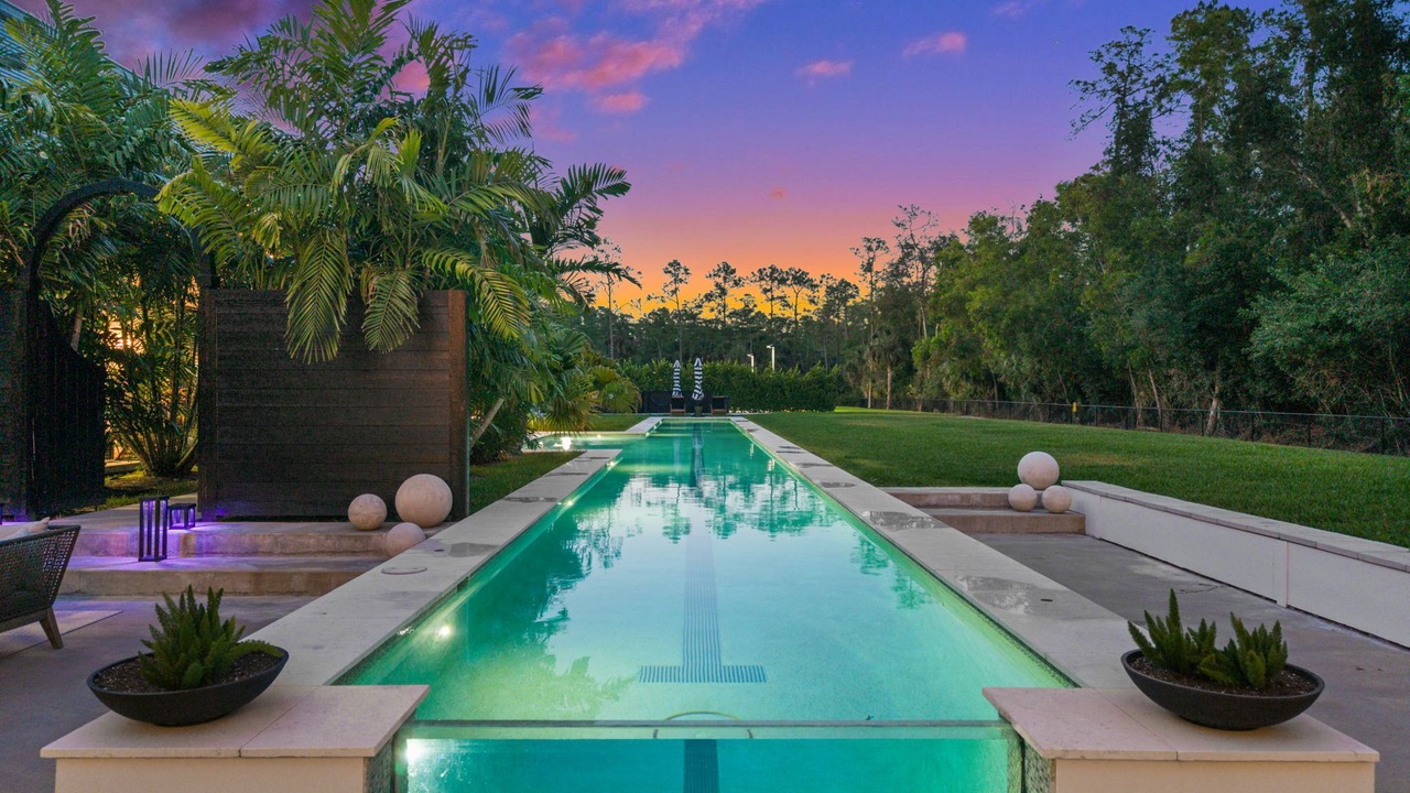 Photo of Outdoor in Naples