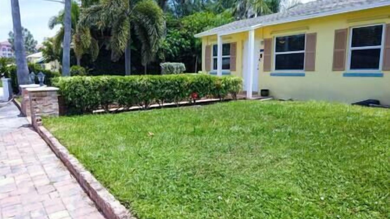 Photo of Others in Palm Beach Shores