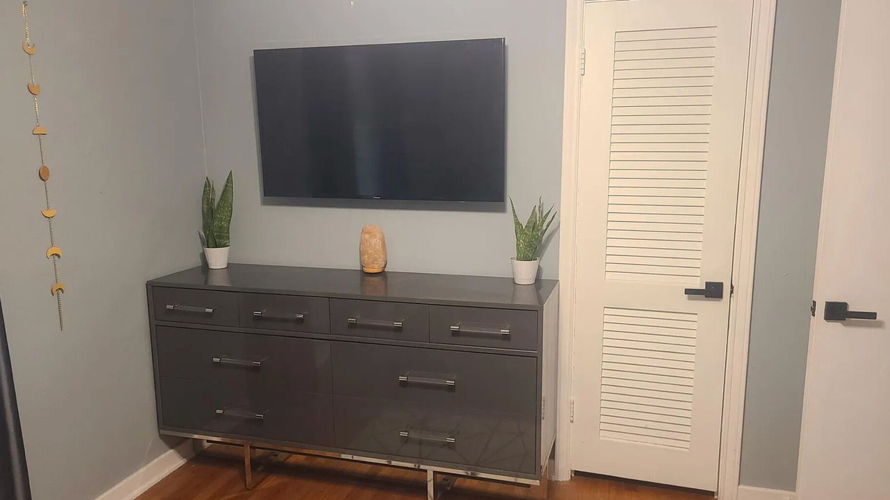 Photo of Bedroom in Historic Old Northeast