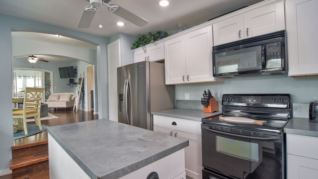 Photo of Kitchen in River District
