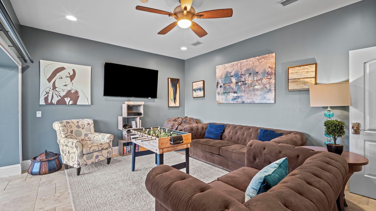 Photo of Livingroom in Crescent Beach