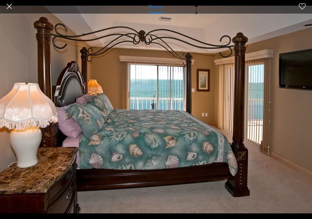 Photo of Bedroom in Summerland Key