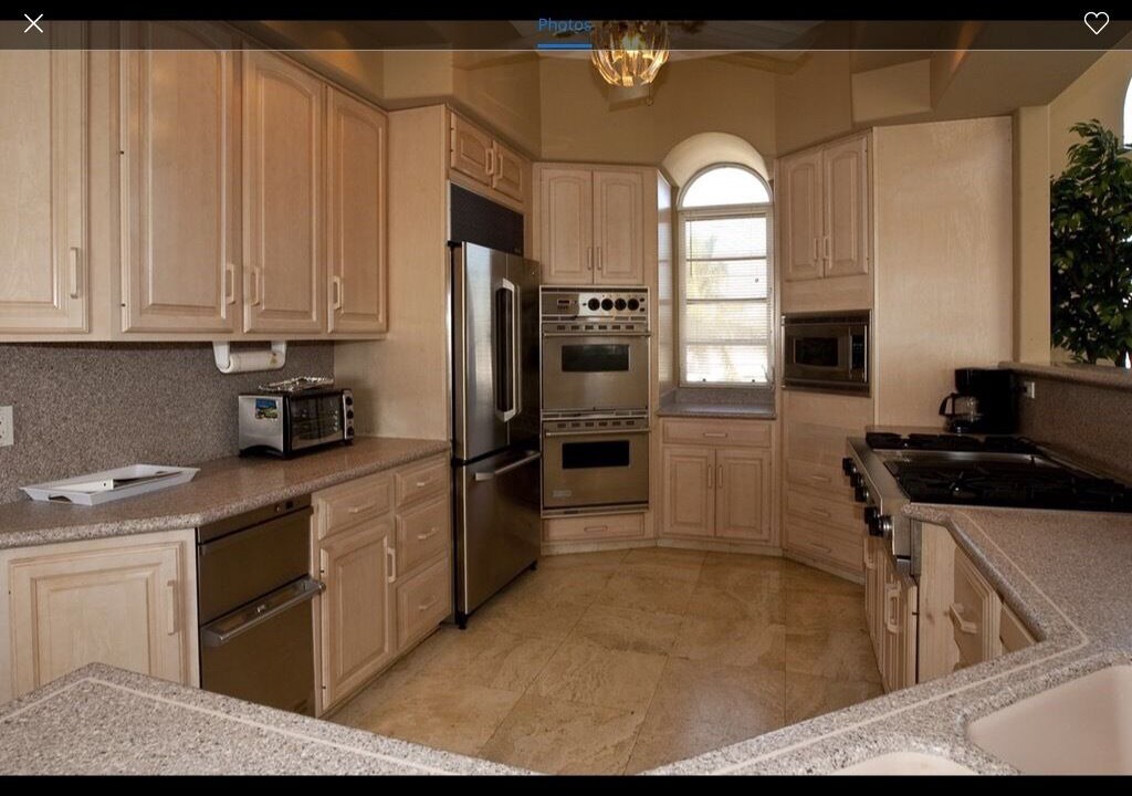 Photo of Kitchen in Summerland Key