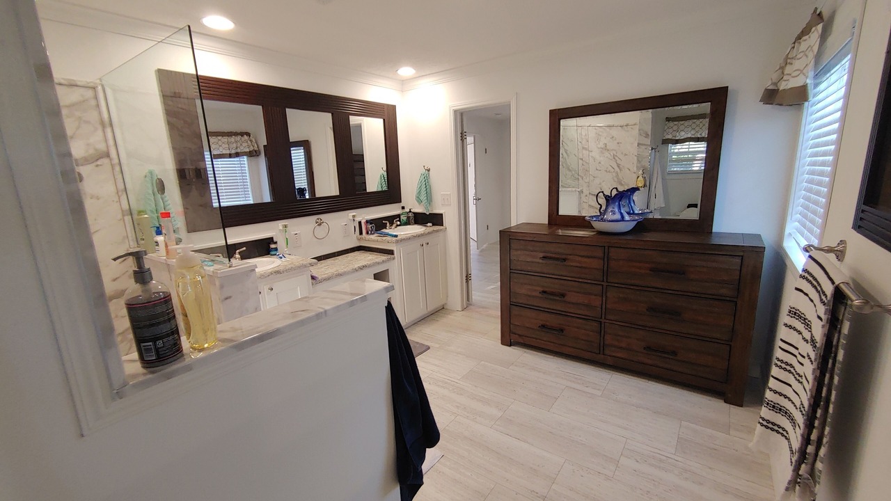 Photo of Bathroom in Clewiston
