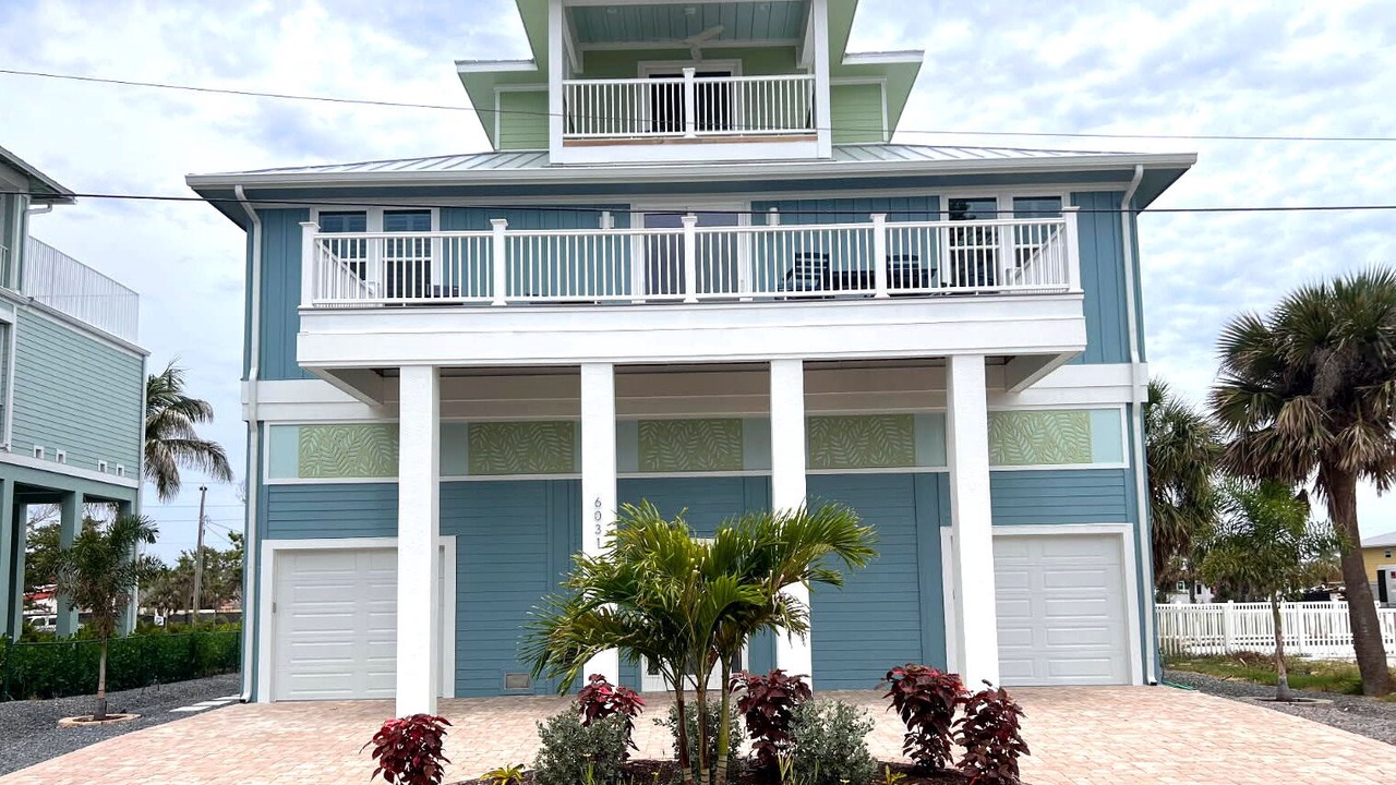 Photo of Outdoor in Mid Island
