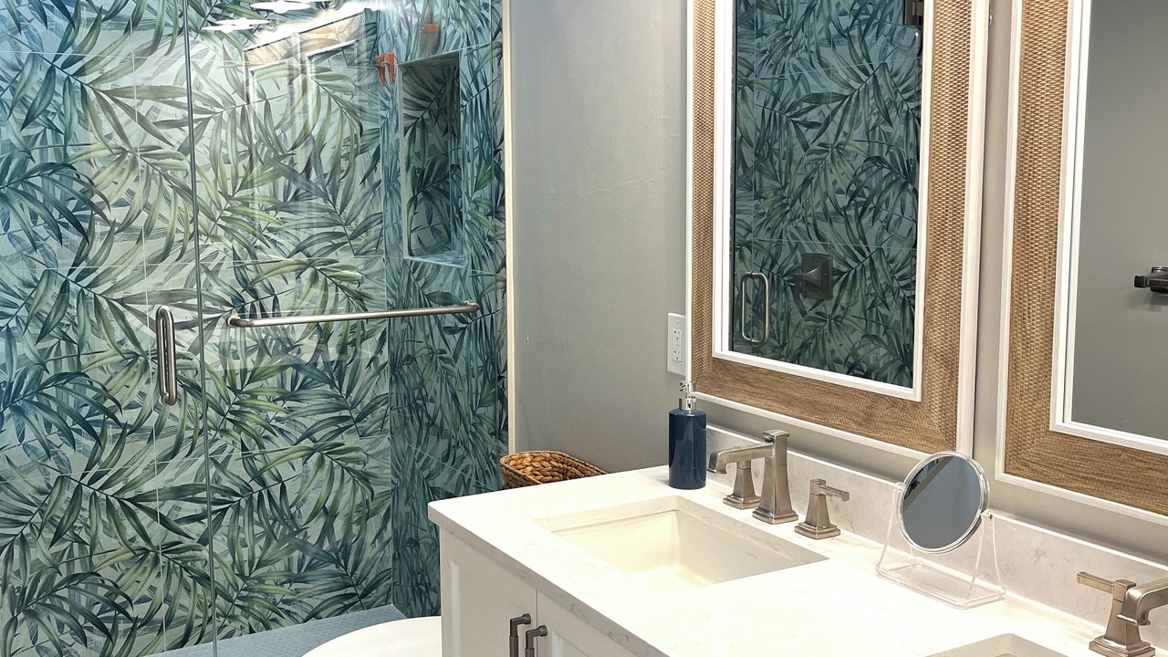 Photo of Bathroom in Mid Island