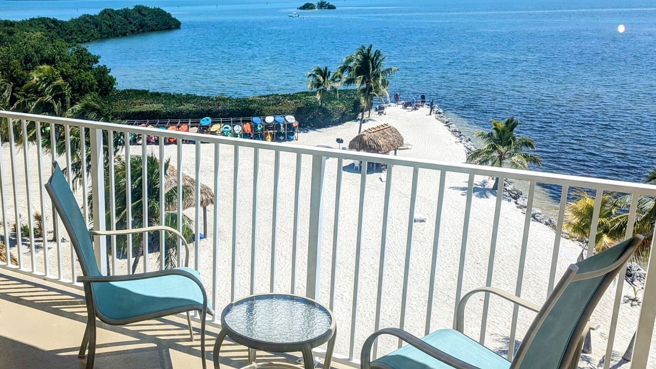 Photo of Others in Tavernier