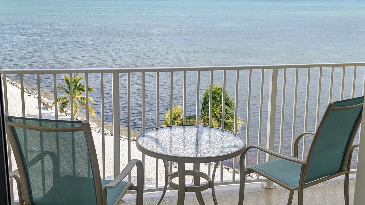 Photo of Others in Tavernier
